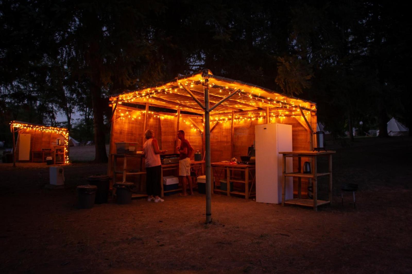Lanvéoc Lodg'Ing Nature Camp Presqu'Ile Crozon מראה חיצוני תמונה